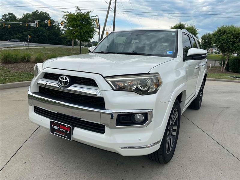 Used 2018 Toyota 4Runner Limited AWD/4WD image 5