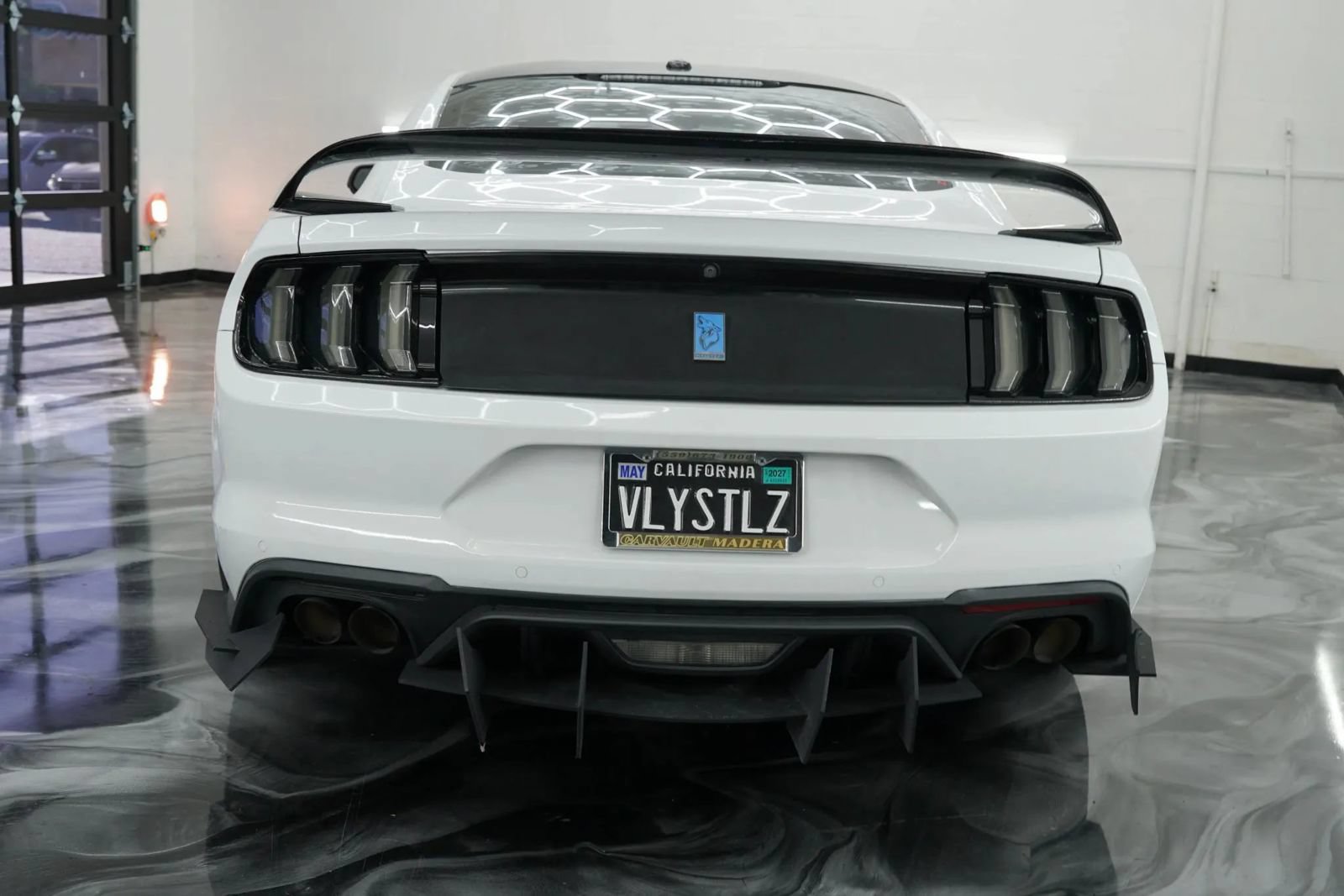 Used 2019 Ford Mustang GT Premium w/ Equipment Group 401A RWD image 30