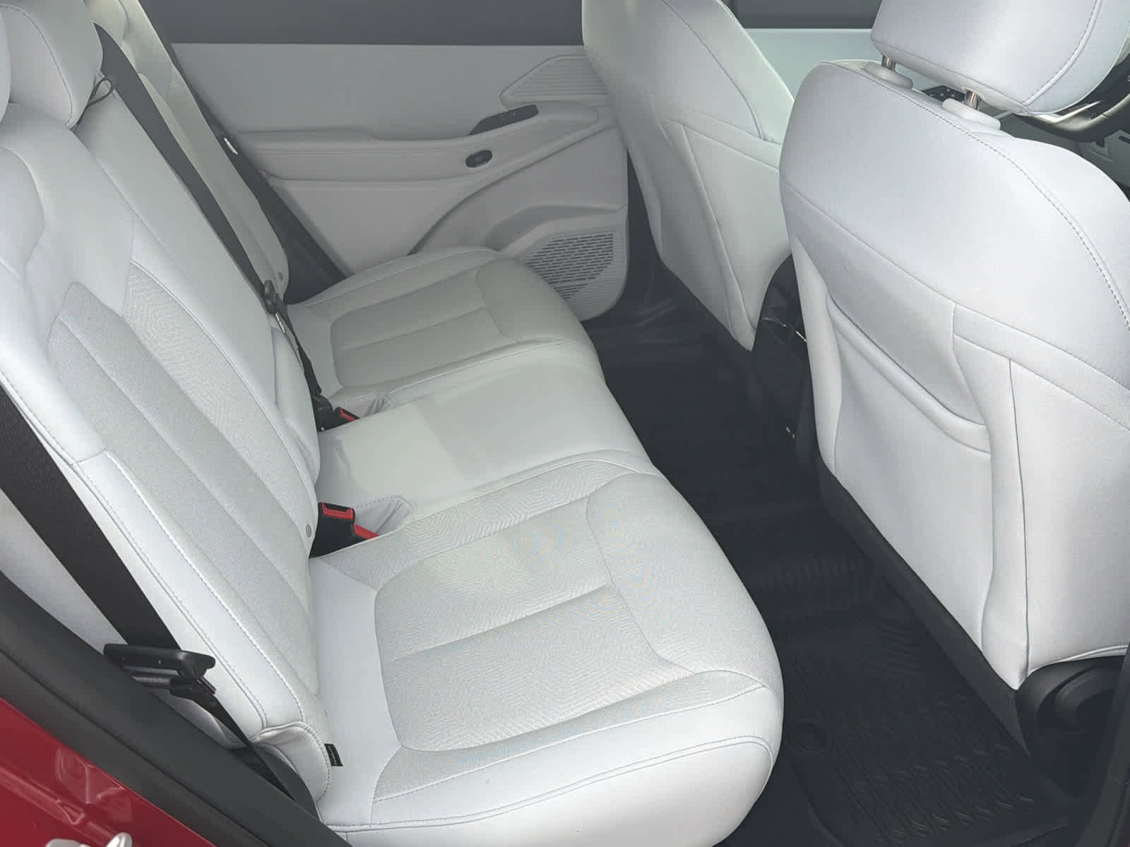 New 2026 Jeep Cherokee Laredo AWD/4WD image 18