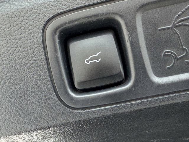 Used 2022 Ford Expedition Limited RWD image 35