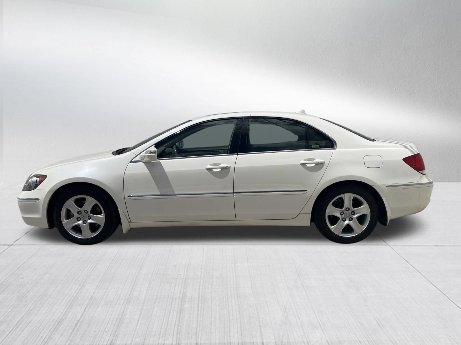 Used 2005 Acura RL AWD/4WD image 4