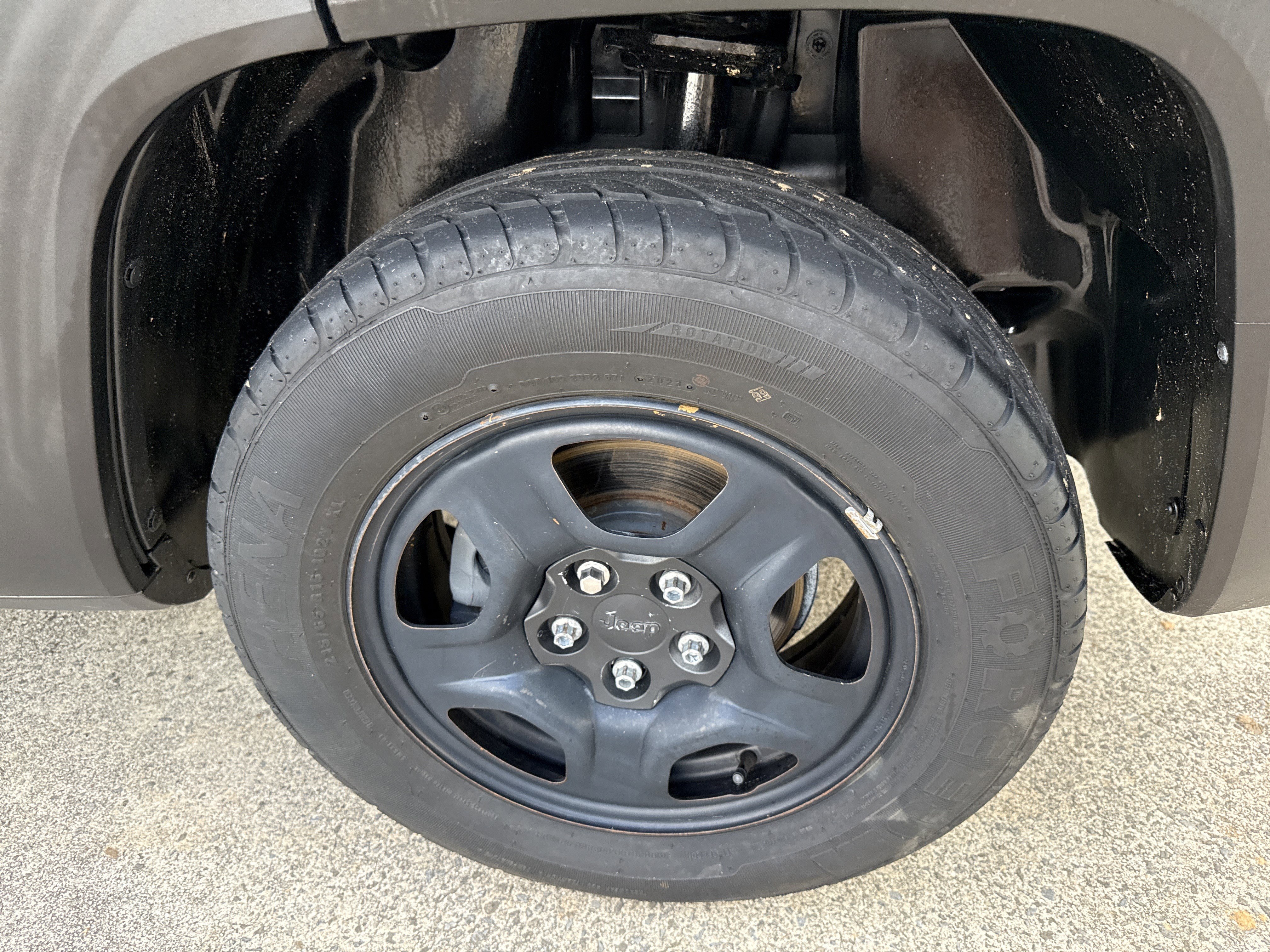 Used 2019 Jeep Renegade Sport w/ UConnect 7.0 Group AWD/4WD image 19