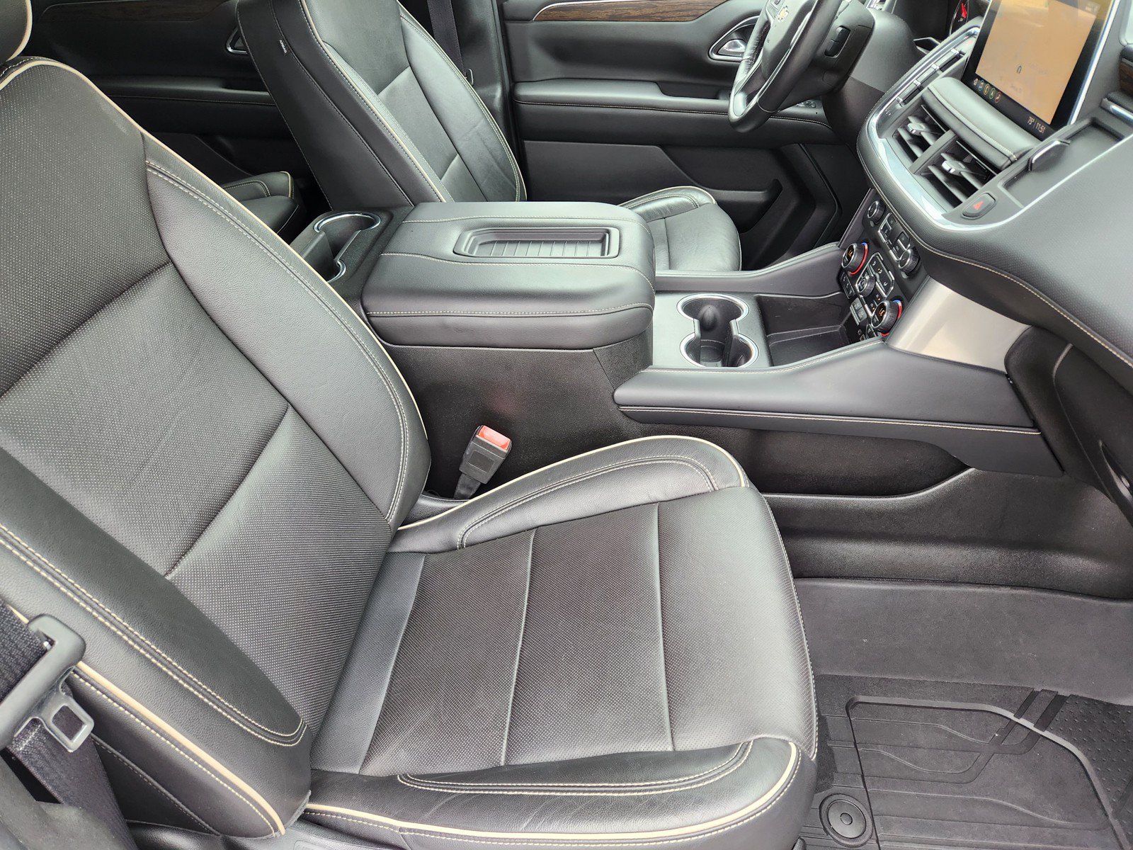 Used 2021 Chevrolet Tahoe Premier RWD image 11