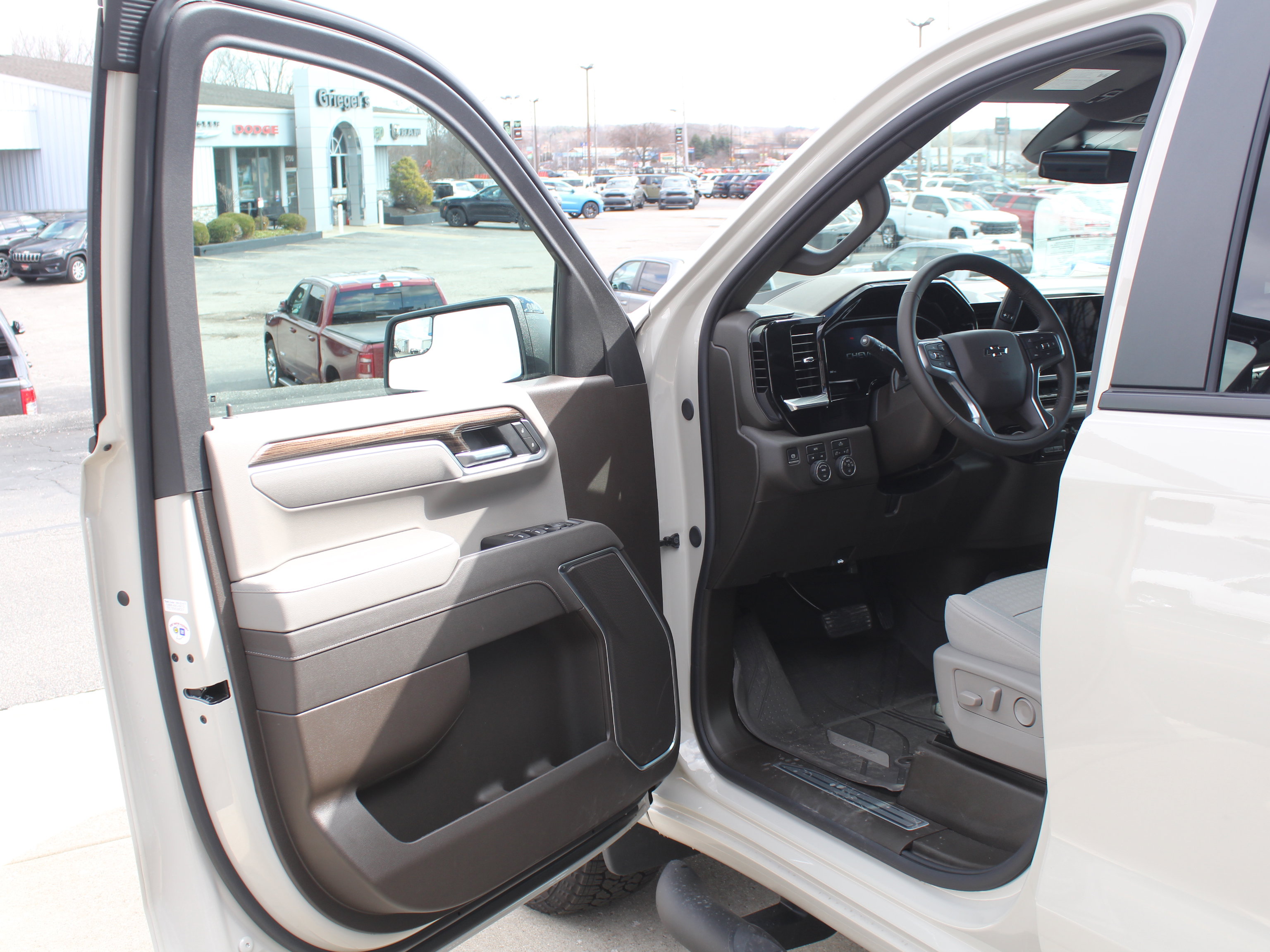 New 2026 Chevrolet Silverado 1500 RST w/ RST Select Package image 8