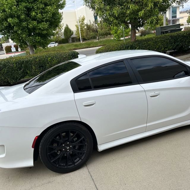 Used 2018 Dodge Charger SRT Hellcat RWD image 9