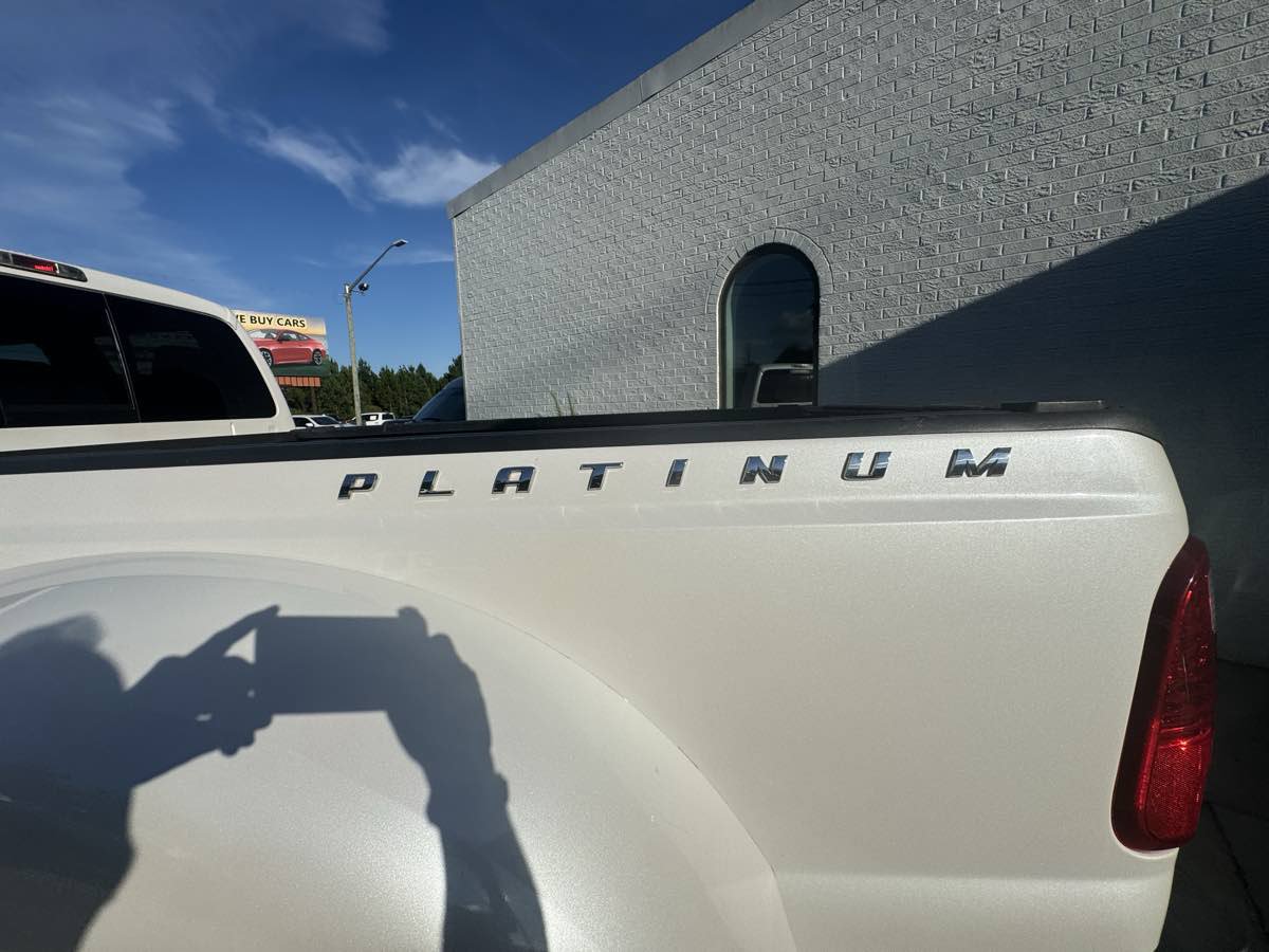 Used 2015 Ford F450 Platinum AWD/4WD image 26