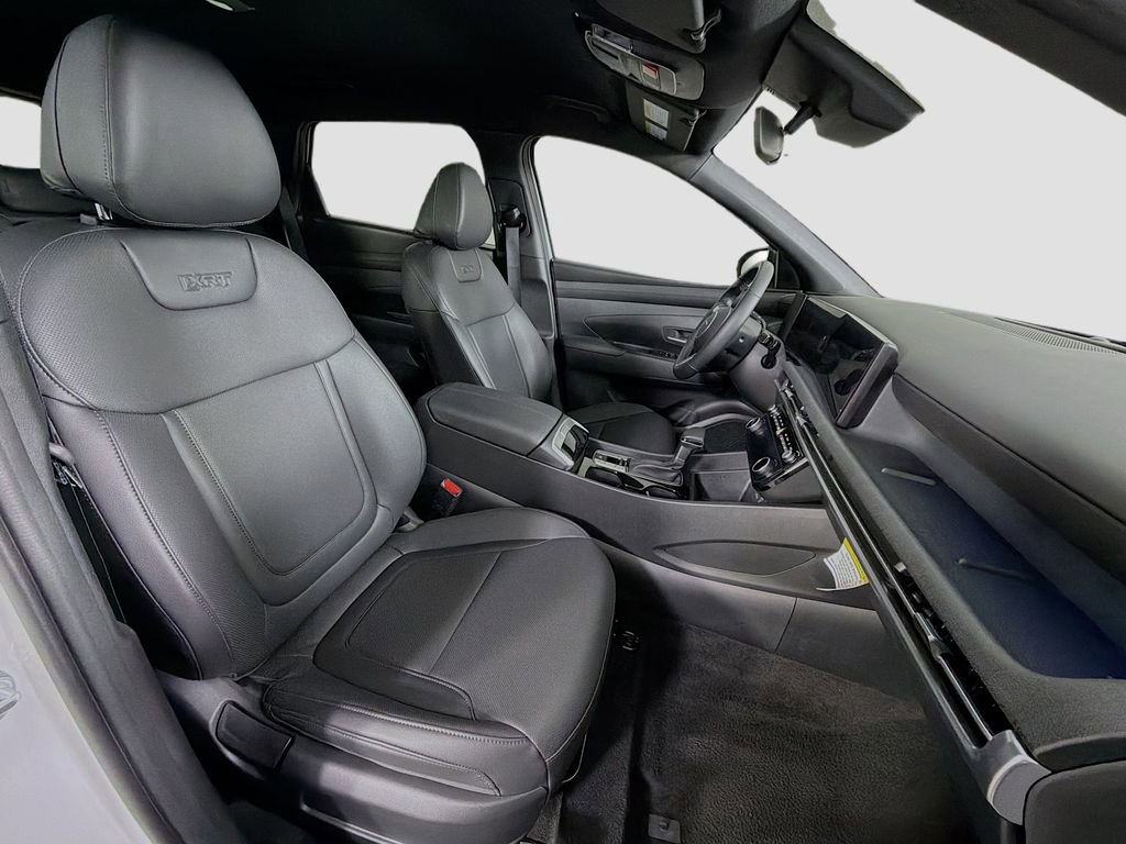 Used 2025 Hyundai Tucson XRT image 32