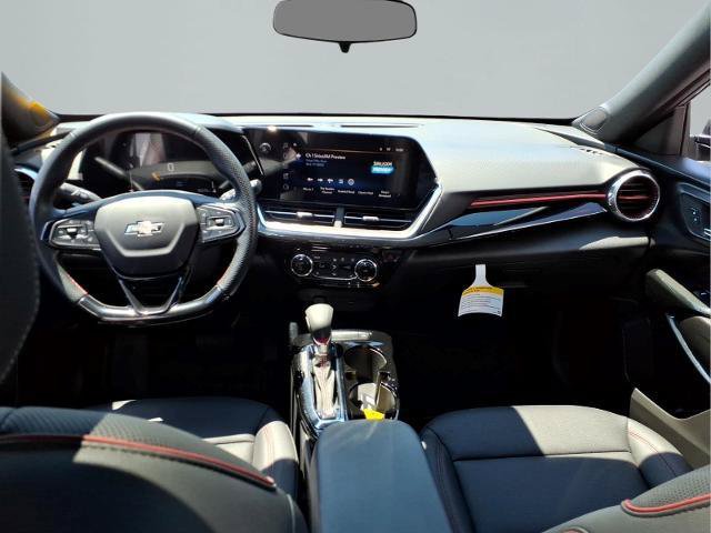Used 2024 Chevrolet Trax RS w/ Sunroof Package FWD image 8
