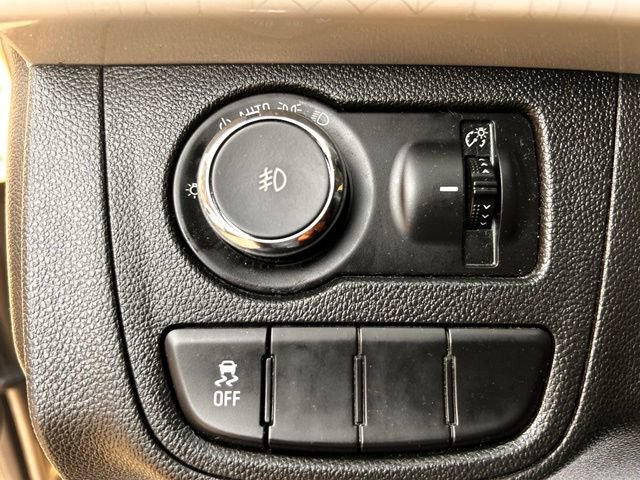 Used 2018 Chevrolet Spark LT FWD image 18