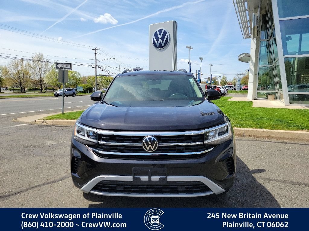 Certified 2022 Volkswagen Atlas SE w/ Panoramic Sunroof Package AWD/4WD image 2