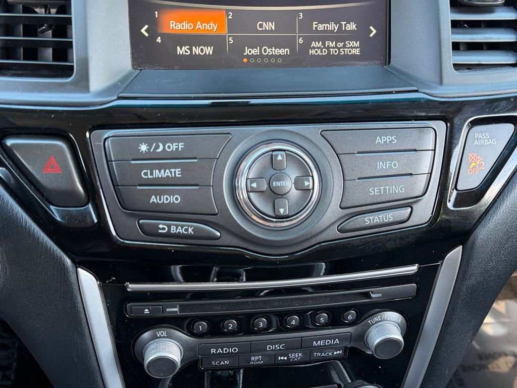 Used 2020 Nissan Pathfinder S FWD image 30