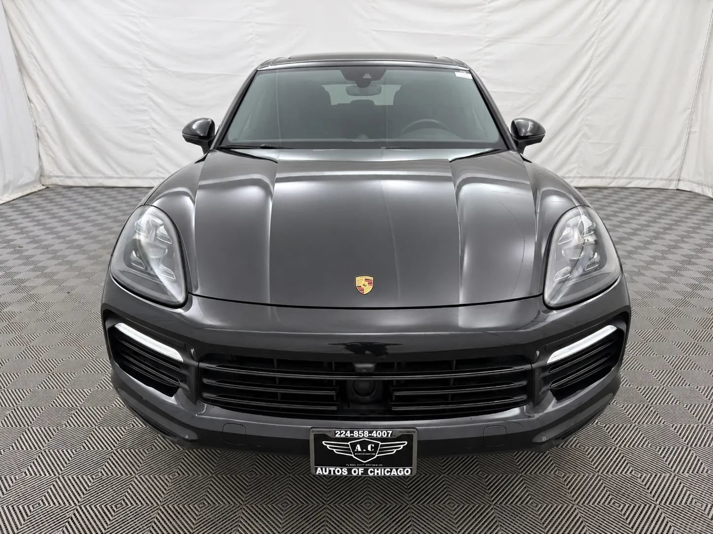 Used 2019 Porsche Cayenne S AWD/4WD image 3