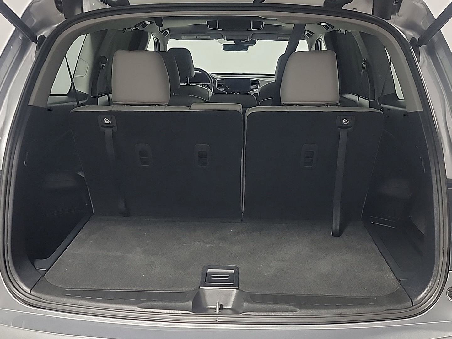 Certified 2020 Honda Pilot Touring image 9