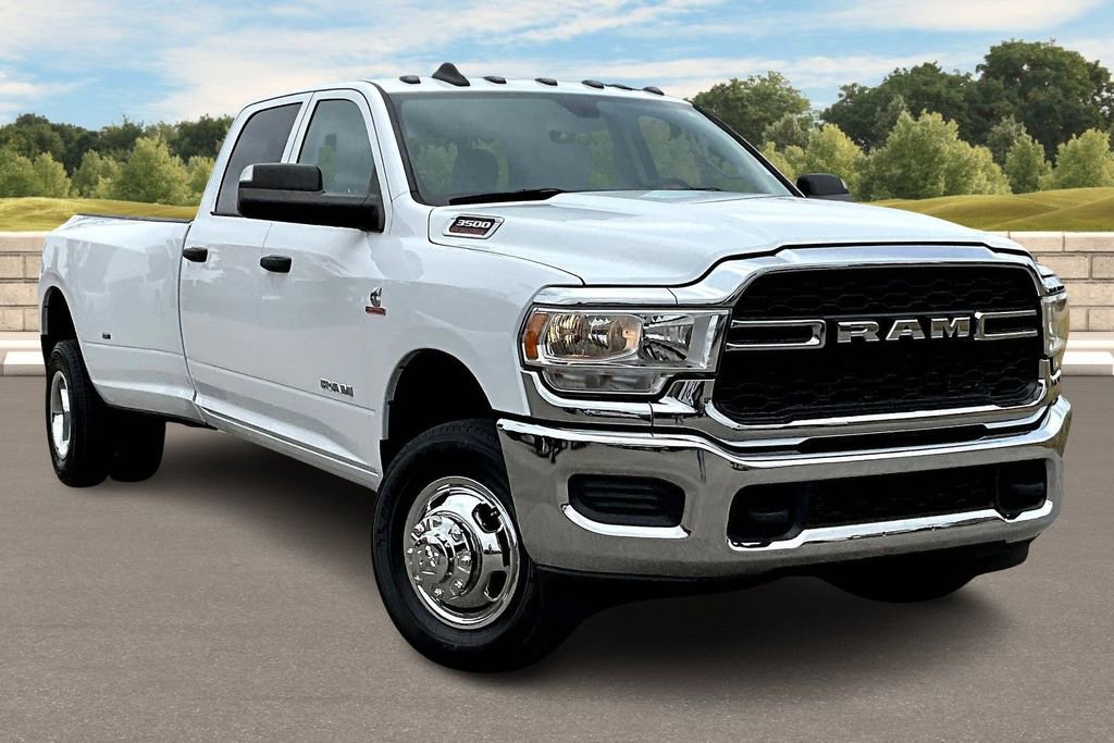 Used 2019 RAM 3500 Tradesman image 2