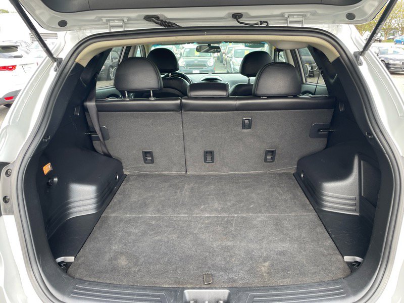 Used 2013 Hyundai Tucson GLS image 21