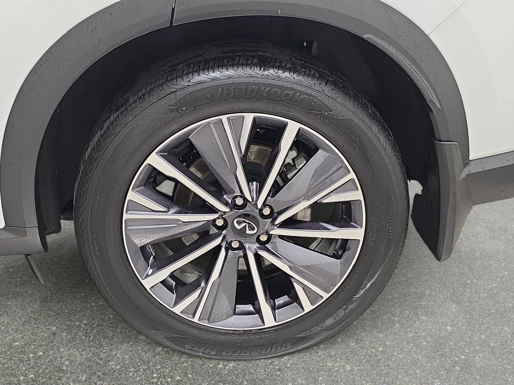 Certified 2027 INFINITI QX60 Luxe w/ Cargo Package AWD/4WD image 30