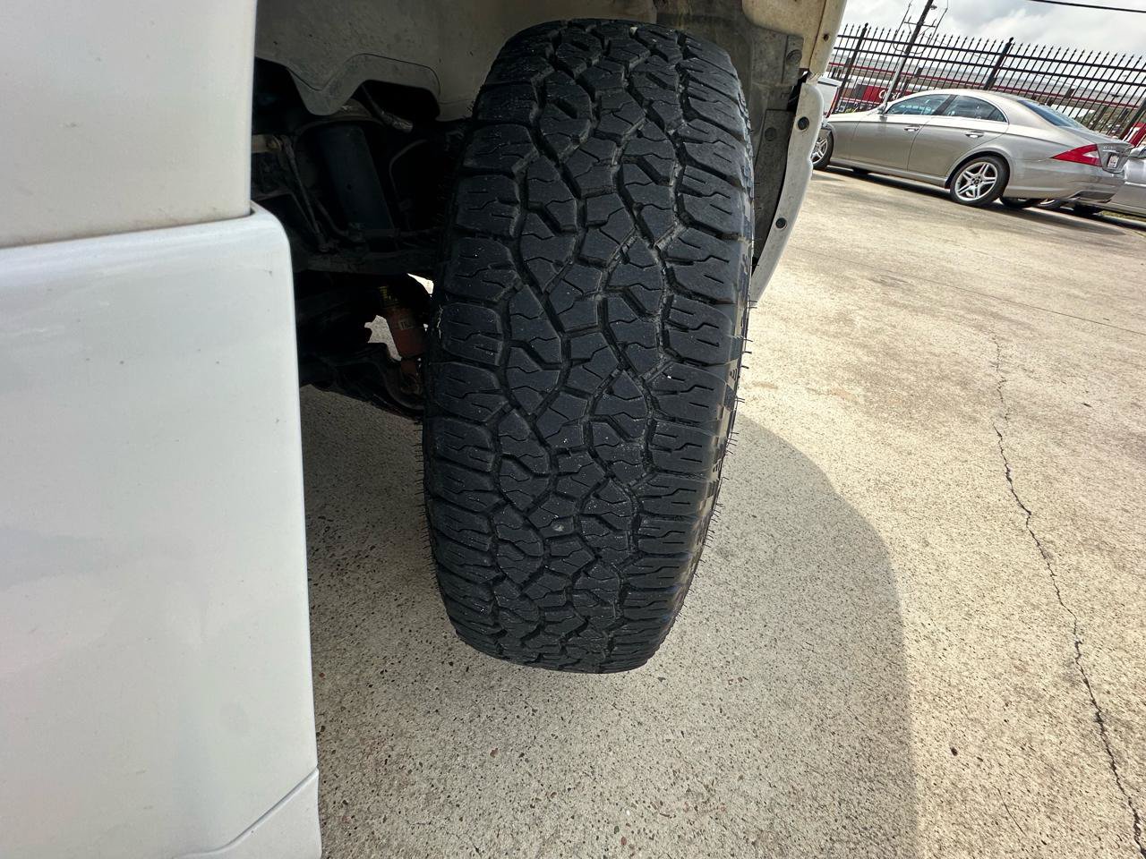 Used 2002 GMC Yukon XL Denali AWD/4WD image 18
