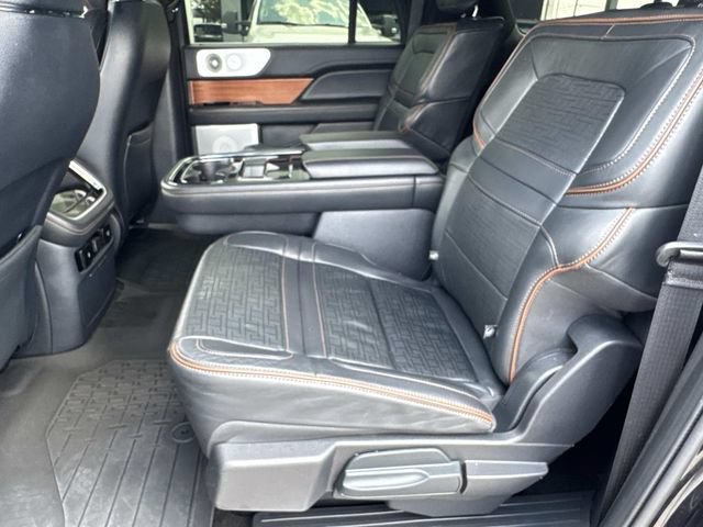 Certified 2023 Lincoln Navigator L Black Label AWD/4WD image 18