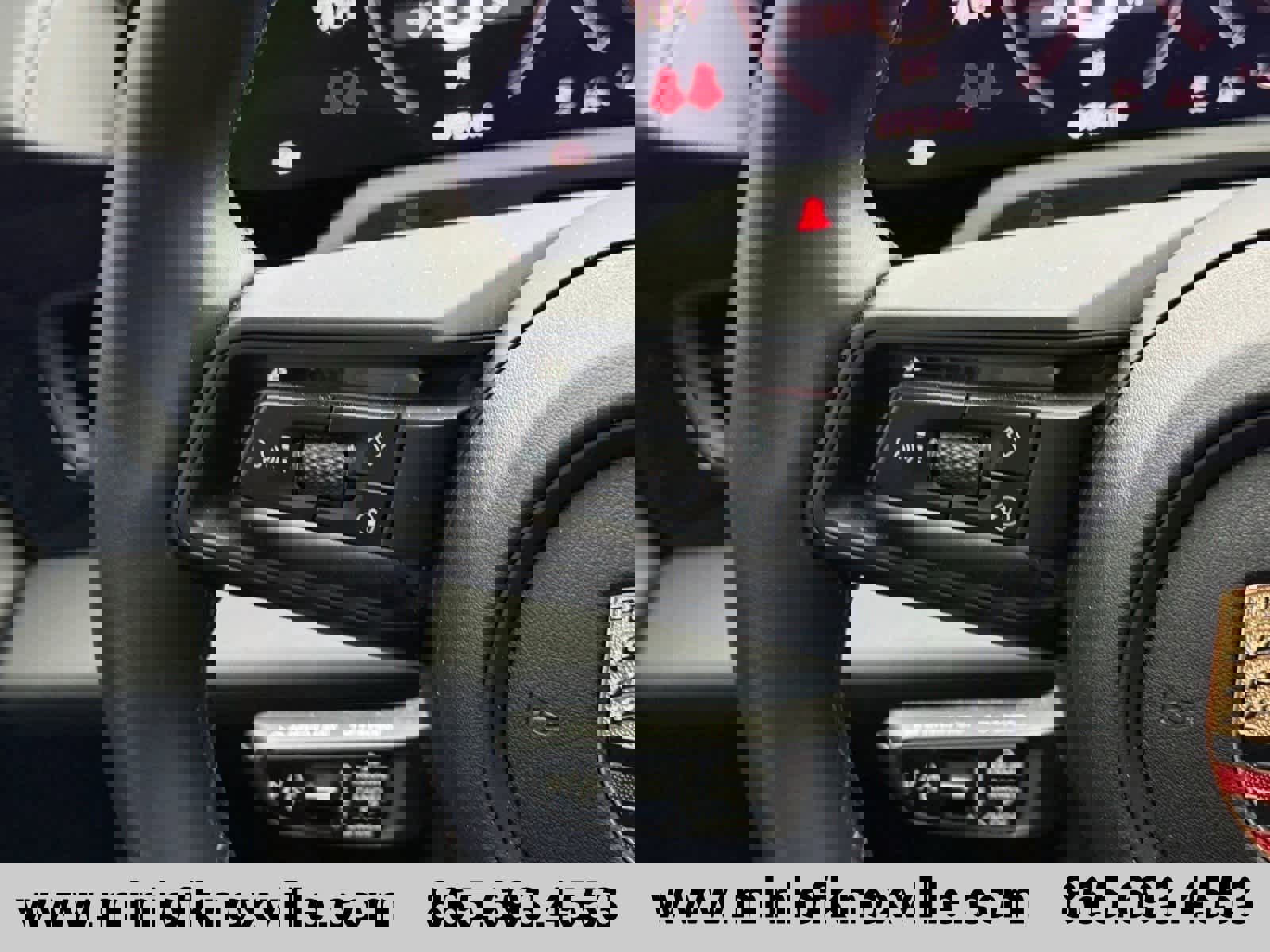 Used 2023 Porsche Taycan image 18