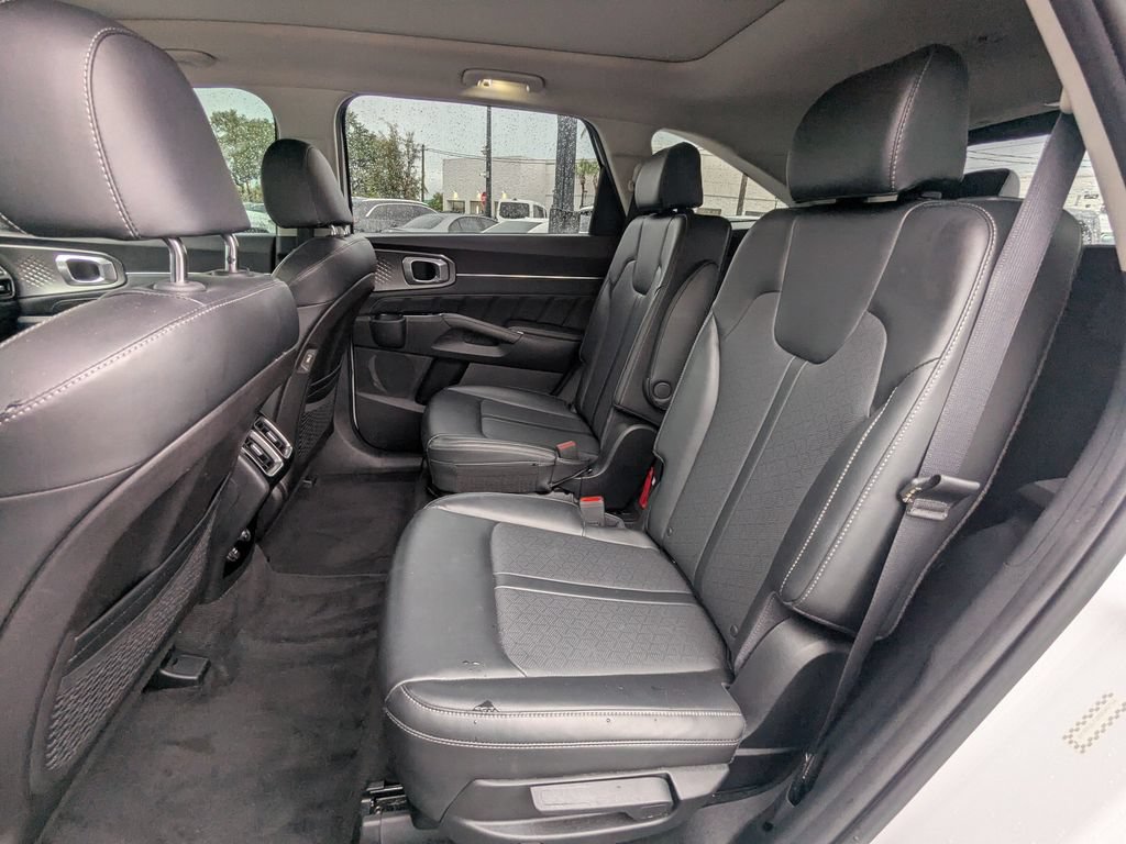 Used 2021 Kia Sorento SX AWD/4WD image 25