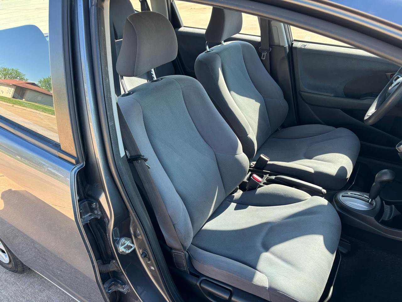 Used 2011 Honda Fit image 8
