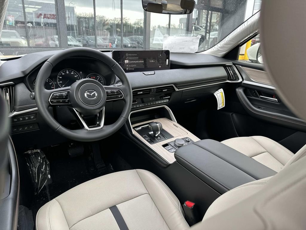 New 2026 MAZDA CX-90 3.3 Turbo w/ Preferred Package image 10