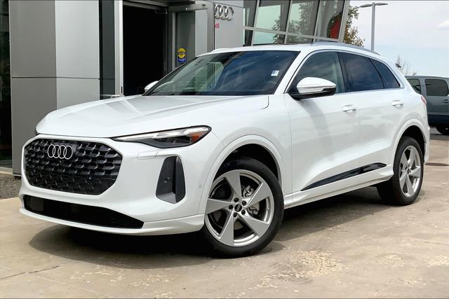 New 2025 Audi Q5 Premium Plus