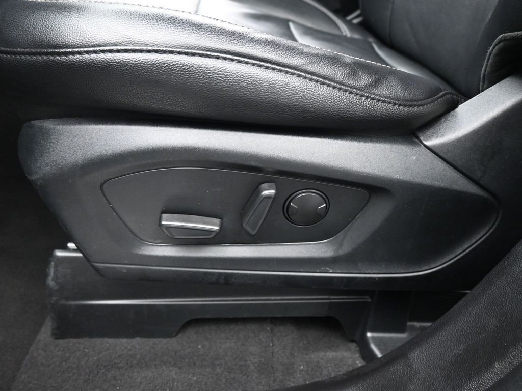 Certified 2023 Ford Explorer Limited image 11