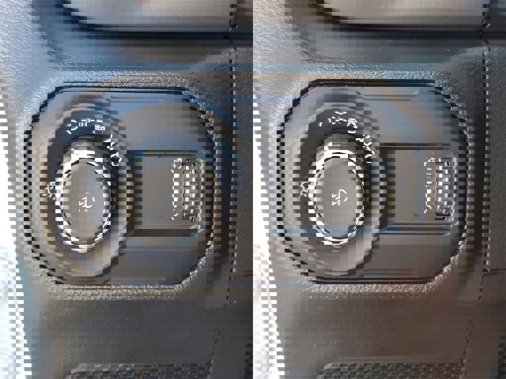 Used 2023 Jeep Wrangler Willys image 22