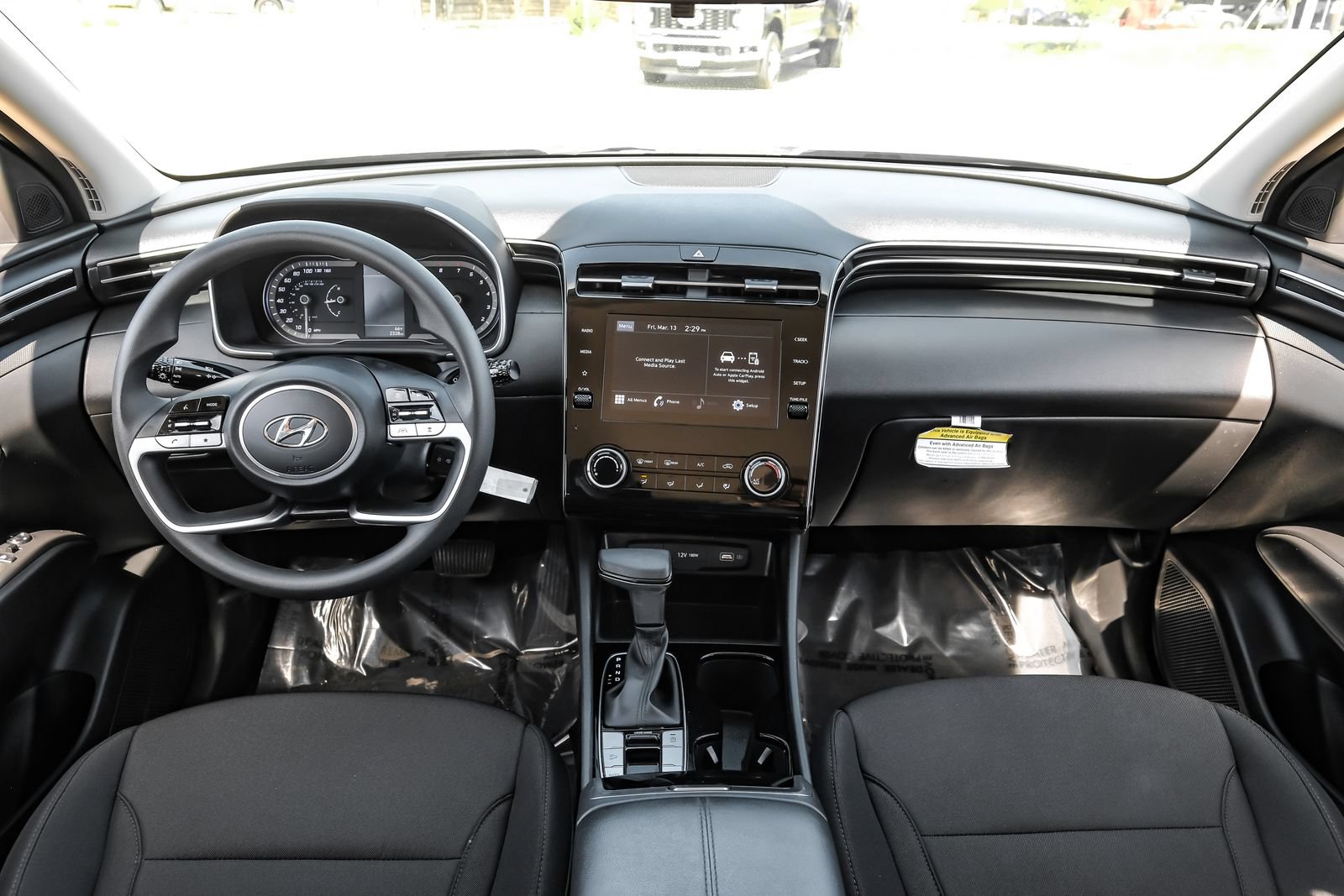 Used 2024 Hyundai Tucson SE FWD image 16