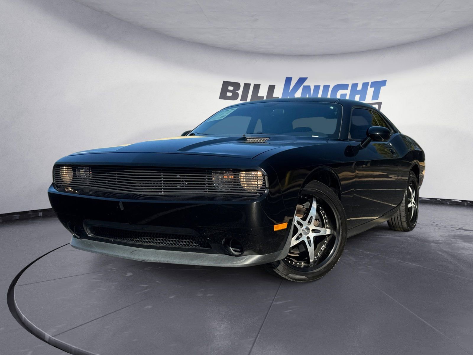 Used 2014 Dodge Challenger SXT
