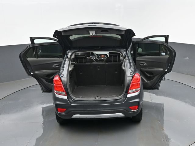 Used 2017 Chevrolet Trax LT w/ LT Convenience Package image 25