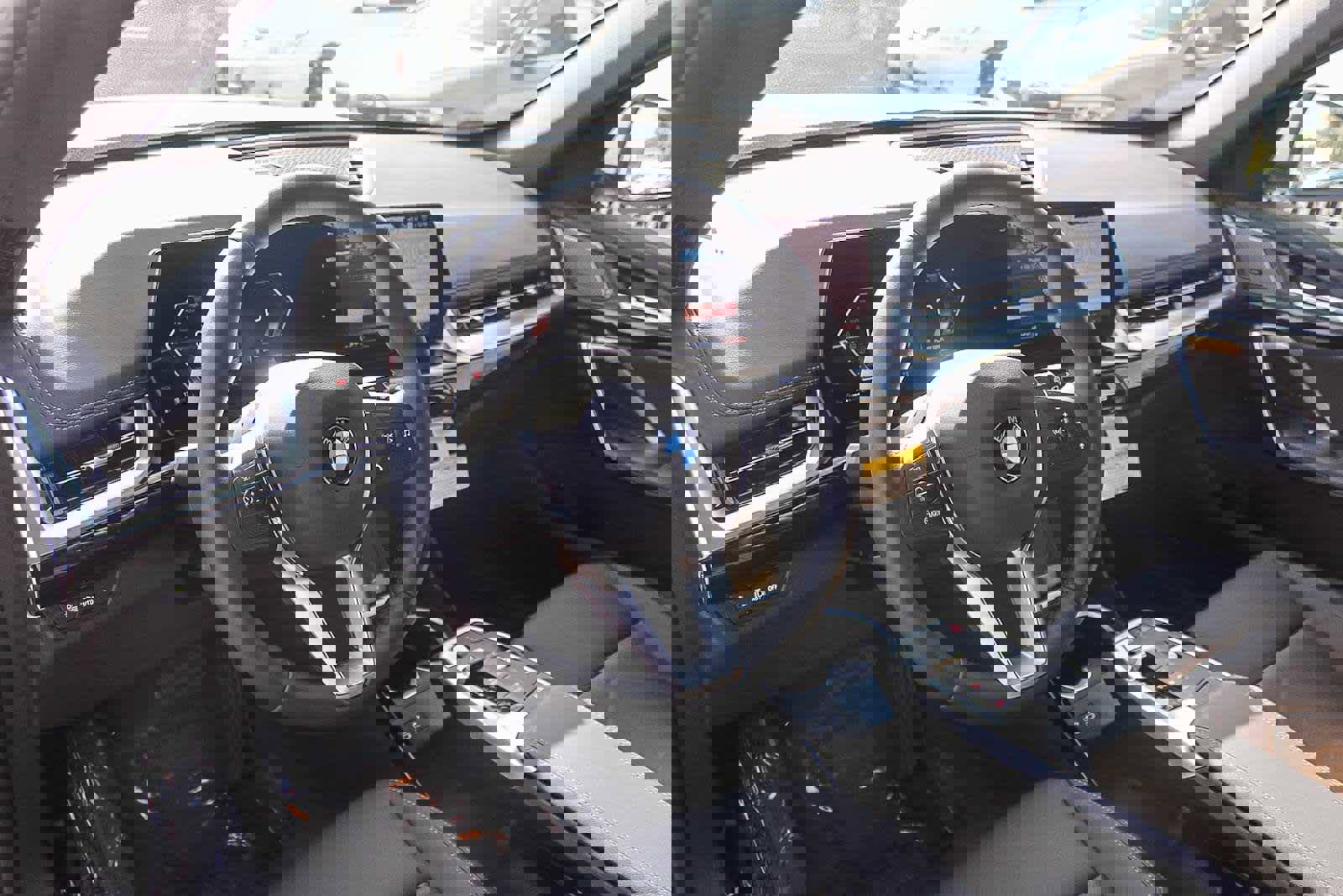 New 2026 BMW X1 xDrive28i w/ Convenience Package image 17