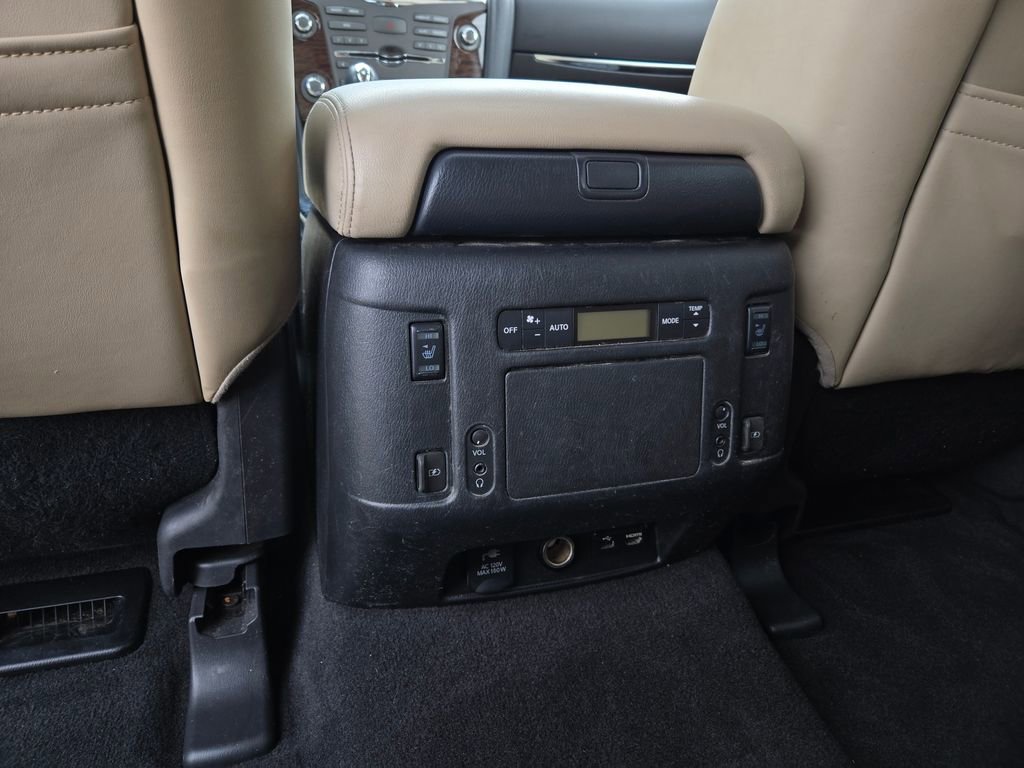 Used 2019 Nissan Armada Platinum image 31