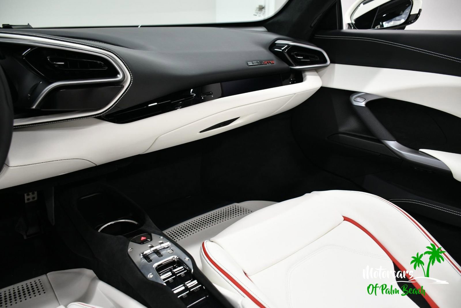 Used 2026 Ferrari 296 GTS RWD image 32