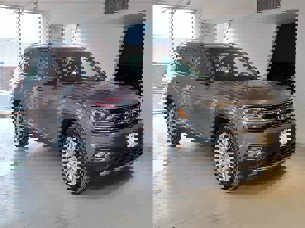 Used 2019 Volkswagen Atlas SEL image 3