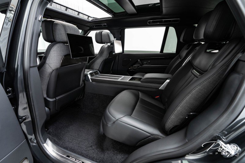 Used 2024 Land Rover Range Rover SV image 52