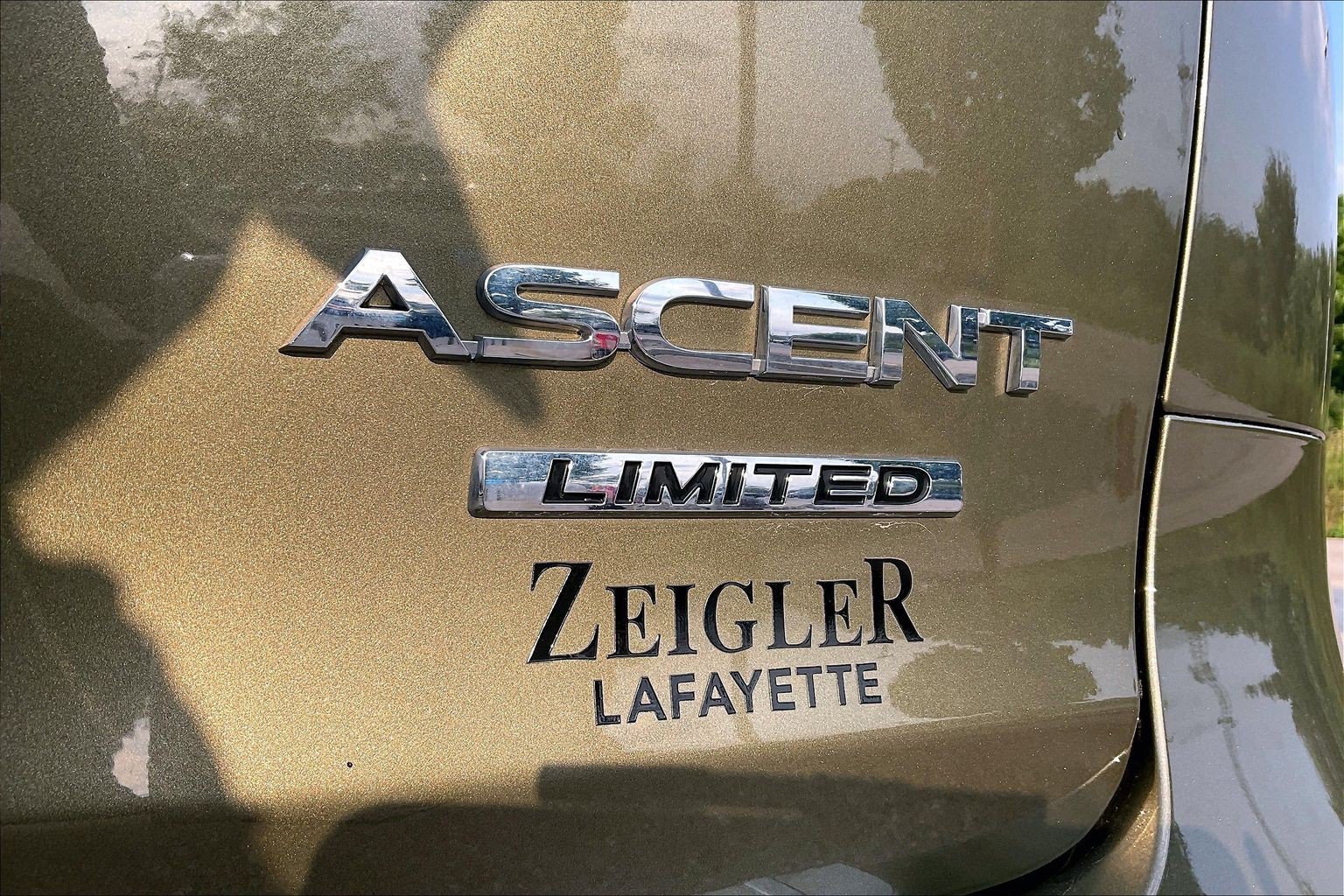 Used 2025 Subaru Ascent Limited AWD/4WD image 32