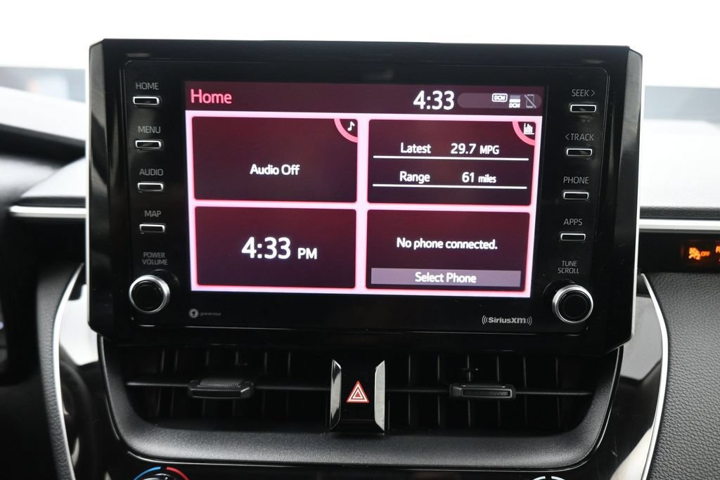 Used 2021 Toyota Corolla LE FWD image 17