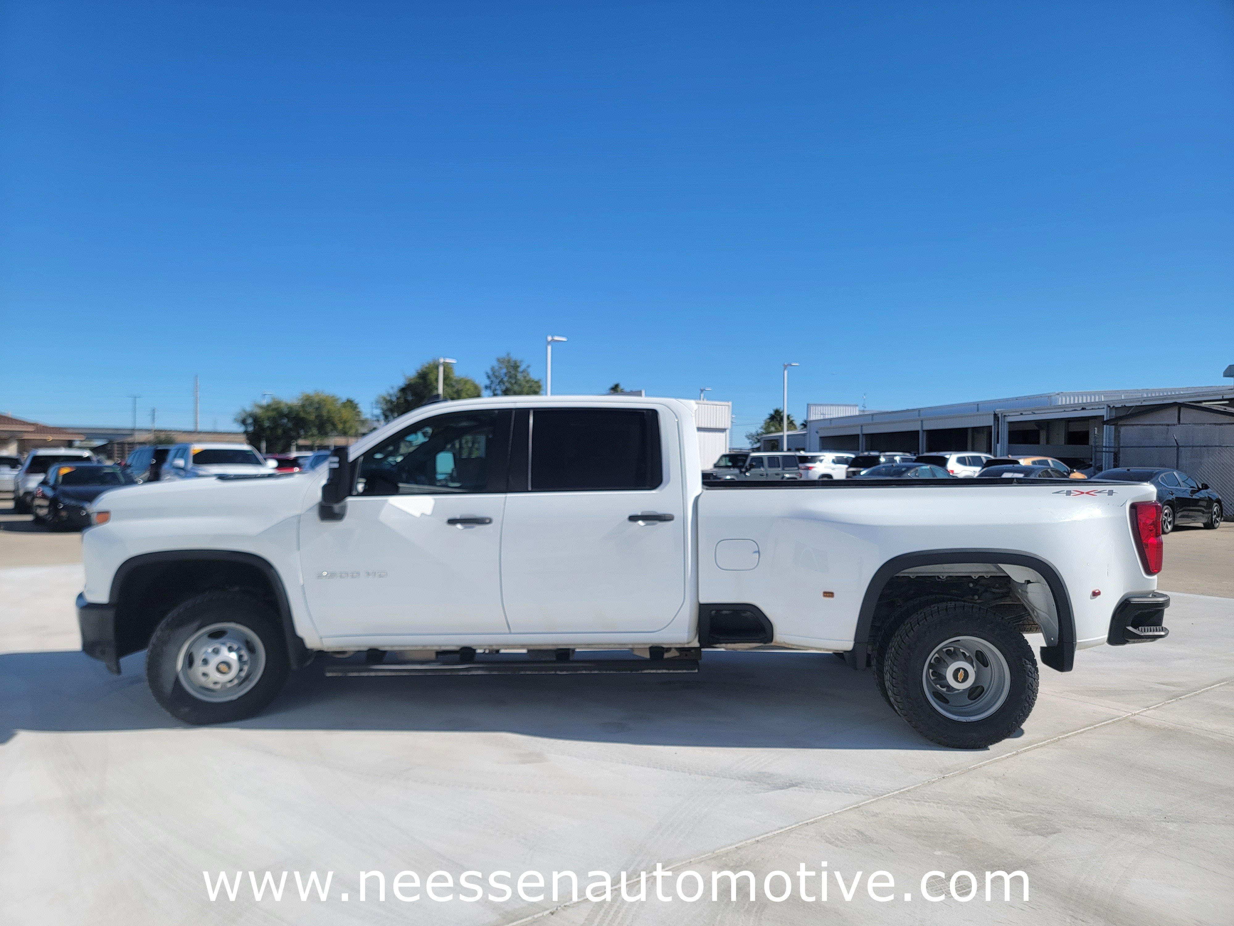 Used 2023 Chevrolet Silverado 3500 W/T w/ Gooseneck/5TH Wheel Package image 4