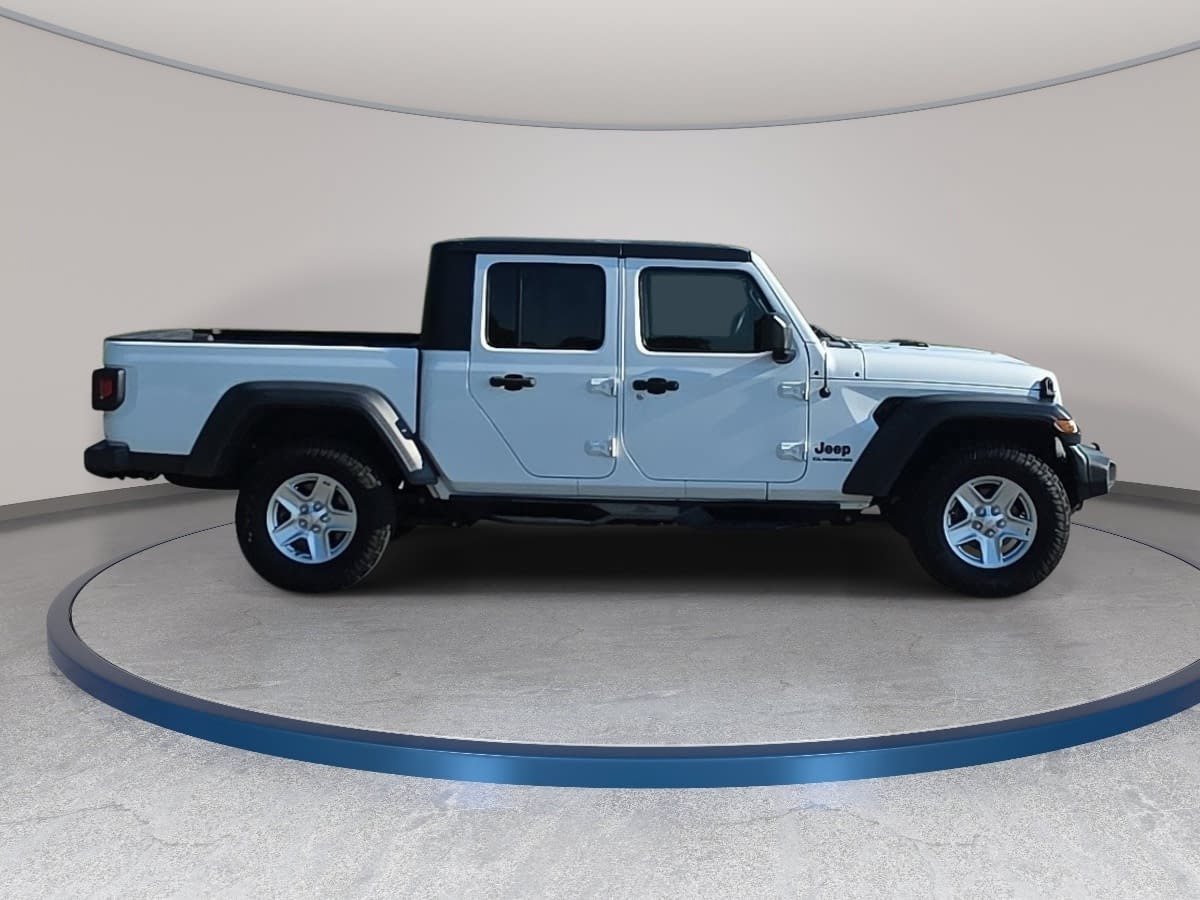 Used 2020 Jeep Gladiator Sport w/ Quick Order Package 24S AWD/4WD image 4