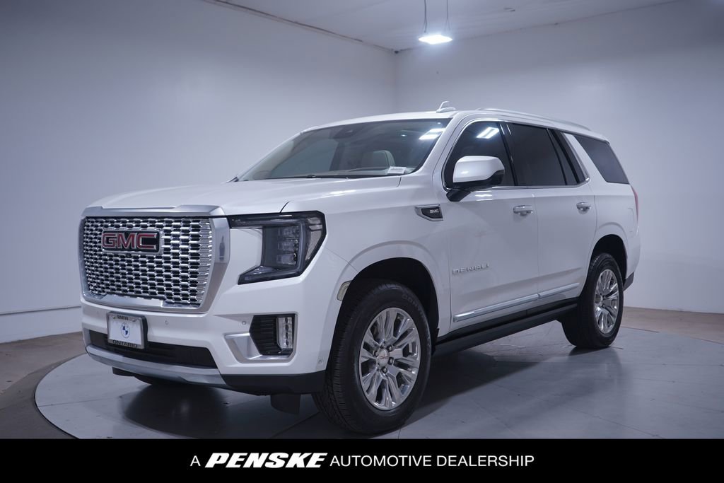 Used 2024 GMC Yukon Denali w/ Advanced Technology Package image 1