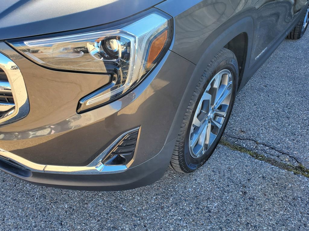 Used 2019 GMC Terrain SLT w/ Preferred Package image 11