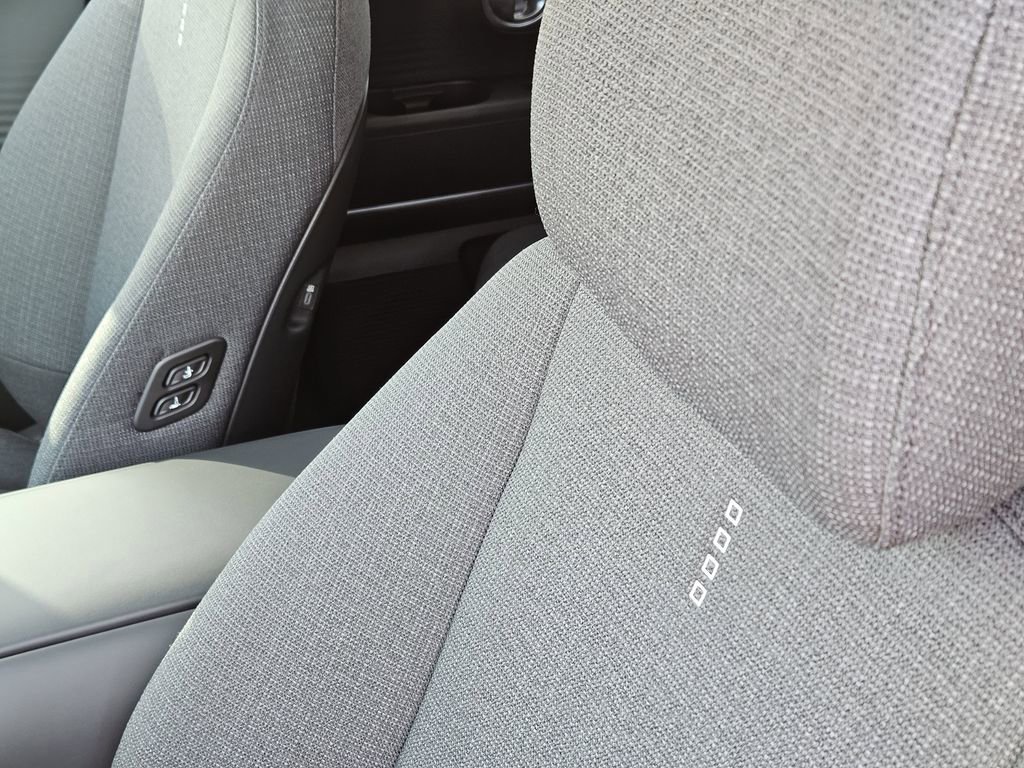 New 2026 Hyundai Ioniq 9 SE image 24