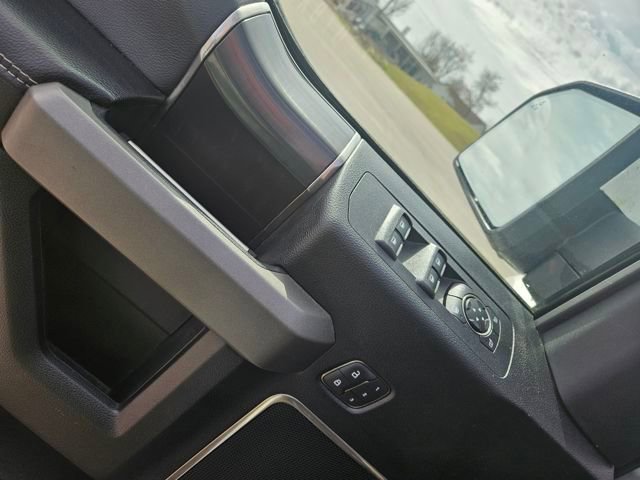 Used 2019 Ford F150 Raptor w/ Equipment Group 802A Luxury AWD/4WD image 11