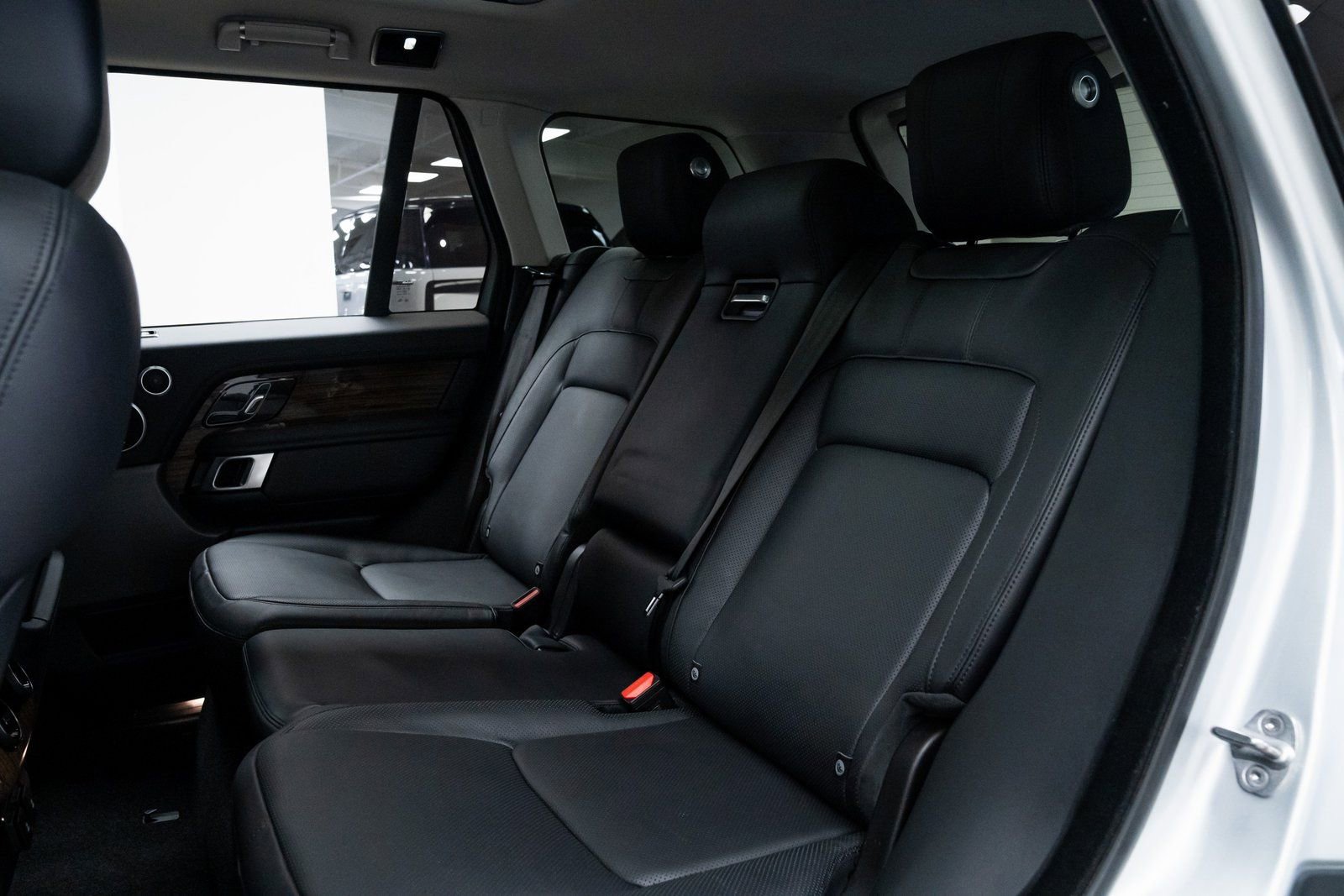 Used 2019 Land Rover Range Rover Supercharged AWD/4WD image 20