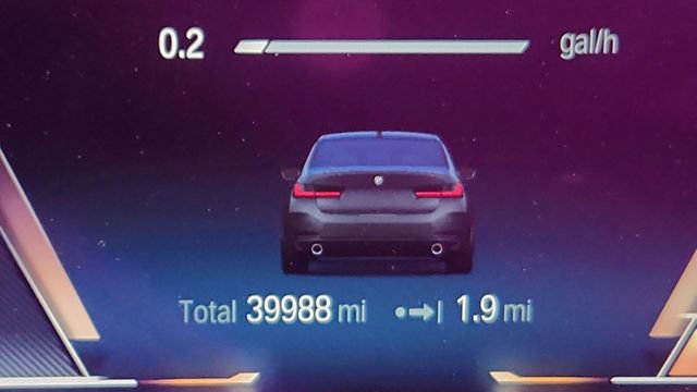 Used 2024 BMW 330i Sedan image 11