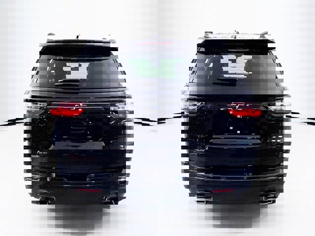 Used 2021 Chevrolet Traverse Premier w/ Redline Edition AWD/4WD image 6
