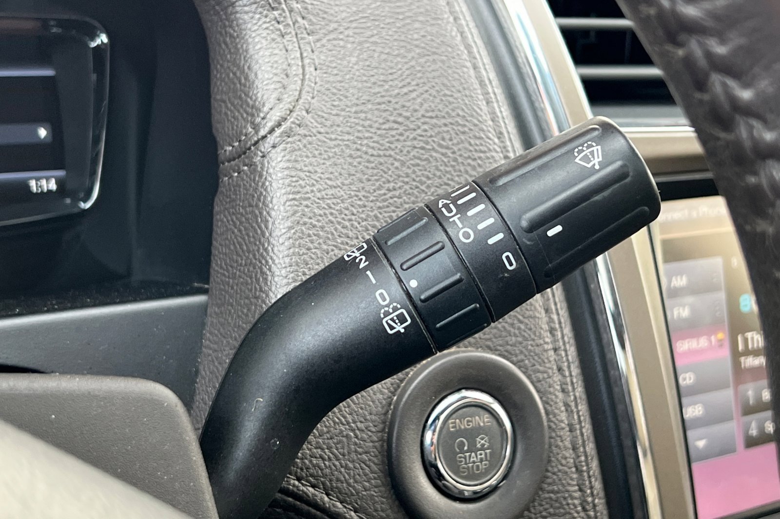 Used 2015 Lincoln MKX AWD w/ Equipment Group 102A image 34