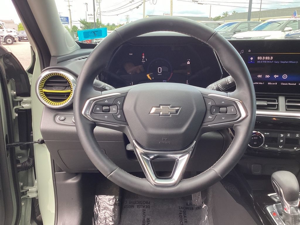 Used 2024 Chevrolet Trax ACTIV w/ Driver Confidence Package FWD image 16